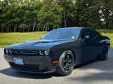 Used 2016 Dodge Challenger SXT image 3
