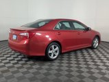 Used 2014 Toyota Camry SE image 5