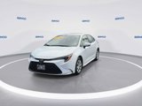 Used 2023 Toyota Corolla LE image 3