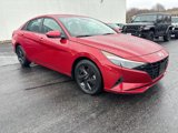 Certified 2022 Hyundai Elantra SEL w/ Convenience Package image 3