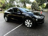 Used 2022 Tesla Model Y Long Range image 5