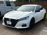 Used 2022 Nissan Altima 2.5 SR w/ Midnight Edition Package image 3