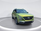 Used 2024 Hyundai Venue SEL image 2