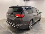 Used 2017 Chrysler Pacifica Limited image 6