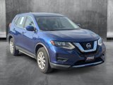 Used 2017 Nissan Rogue S image 3