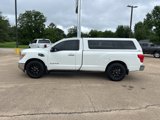 Used 2017 Nissan Titan SV image 2