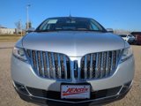 Used 2013 Lincoln MKX AWD image 3