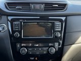Used 2019 Nissan Rogue SV image 3