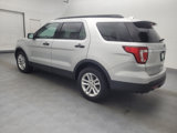 Used 2016 Ford Explorer FWD image 3