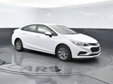 Used 2018 Chevrolet Cruze LS image 2