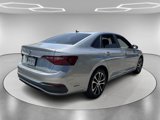 Used 2023 Volkswagen Jetta Sport image 5