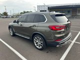 Used 2020 BMW X5 xDrive40i w/ Premium Package image 3