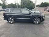 New 2025 Mitsubishi Outlander AWD image 3