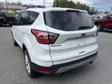 Used 2018 Ford Escape SE w/ SE Sync 3 Package image 3