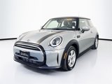Certified 2022 MINI Cooper 2-Door Hardtop image 3