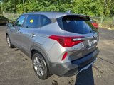 Used 2021 Kia Seltos LX image 5