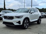 Certified 2024 Volvo XC40 B5 Plus image 3