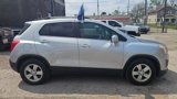 Used 2016 Chevrolet Trax LT w/ LT Sun and Sound Package image 5