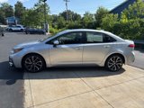 Used 2022 Toyota Corolla SE w/ SE Premium Package image 5