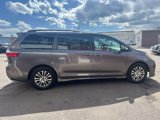 Used 2018 Toyota Sienna XLE image 6