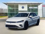 New 2025 Volkswagen Jetta SE image 2