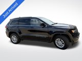 Used 2018 Jeep Grand Cherokee Laredo image 4