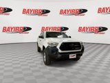 Used 2018 Toyota Tacoma SR image 3
