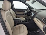 Used 2018 Ford Explorer XLT w/ Equipment Group 202A image 5