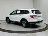 Used 2022 Honda Pilot Touring image 6