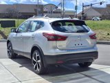 Used 2022 Nissan Rogue Sport SL image 4