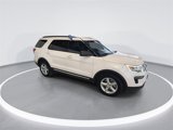 Certified 2018 Ford Explorer XLT image 2