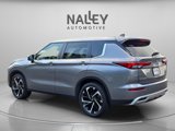 Used 2023 Mitsubishi Outlander SE image 3