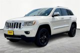 Used 2011 Jeep Grand Cherokee Overland image 2