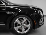 Used 2018 Bentley Bentayga image 5