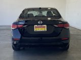 Used 2022 Nissan Sentra SV image 3