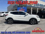 Used 2018 Nissan Rogue Sport SL image 2