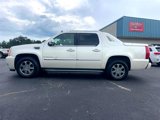 Used 2007 Cadillac Escalade EXT w/ Information Package image 2