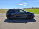 Used 2018 Ford Edge SEL w/ Equipment Group 201A image 4