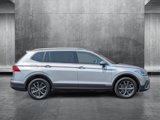 Used 2022 Volkswagen Tiguan SE image 4
