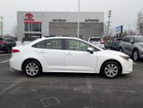 Used 2022 Toyota Corolla LE image 3
