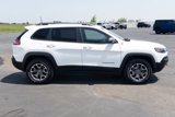 Used 2020 Jeep Cherokee Trailhawk image 5