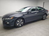 Used 2022 Nissan Altima 2.5 SV image 2