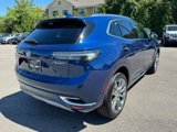 Used 2022 Buick Envision Avenir w/ Technology Package II image 3