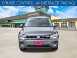 Used 2018 Volkswagen Tiguan SE w/ Front Fog Lights Package image 2