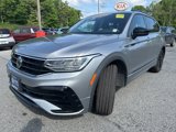 Used 2022 Volkswagen Tiguan SE R-Line image 3