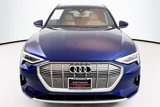 Used 2022 Audi e-tron Premium Plus w/ Premium Plus Package image 2
