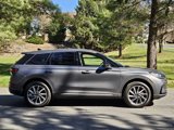 New 2025 Lincoln Corsair AWD w/ Equipment Group 101A image 2