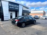 Used 2021 Nissan Versa SV image 5