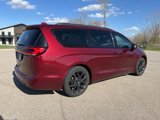Used 2021 Chrysler Pacifica Touring w/ S Appearance Package image 3