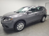 Used 2016 Nissan Rogue S image 2